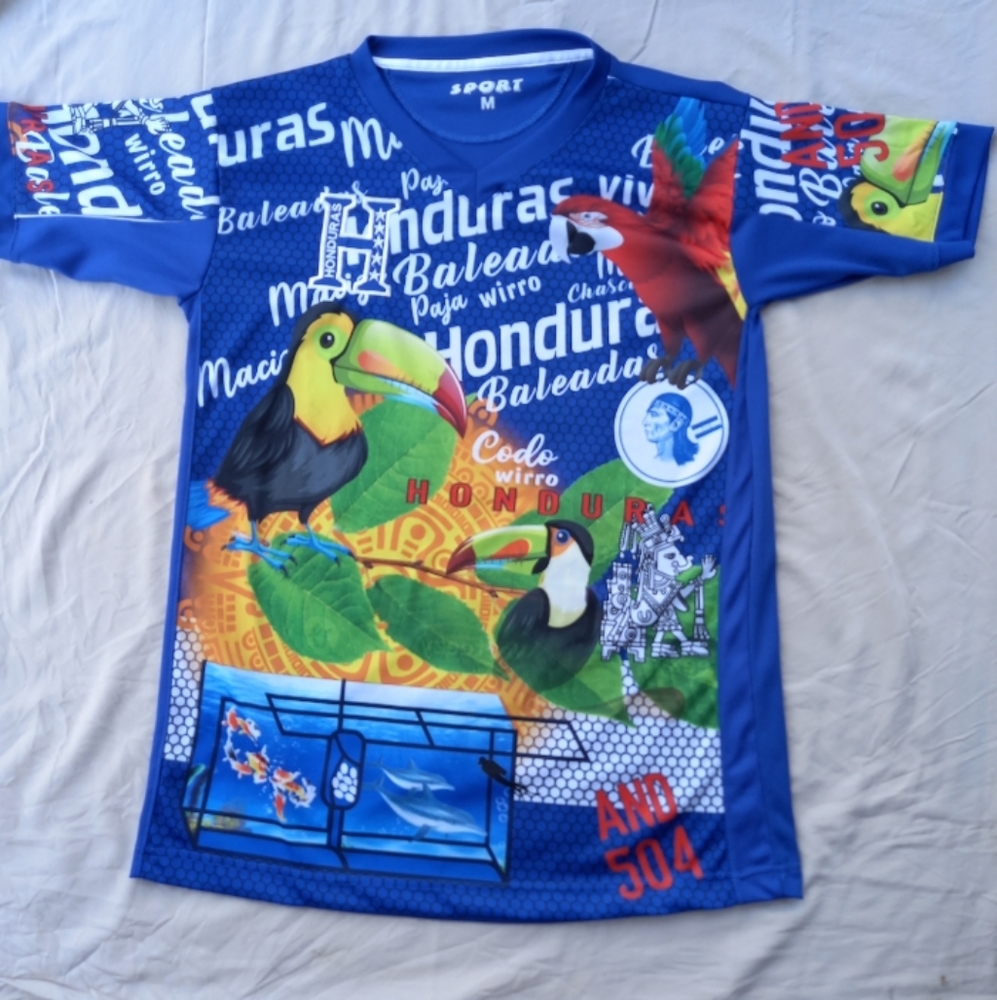 Honduras t-shirt, honduras landscapes,size M